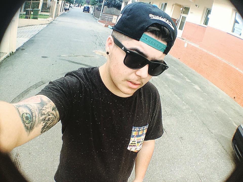 Lino este baiatul adoptiv al Antoniei si al lui Alex Velea