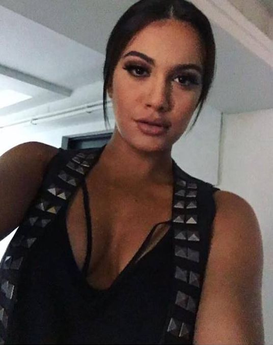 Betty se transforma intr-o adevarata domnisoara