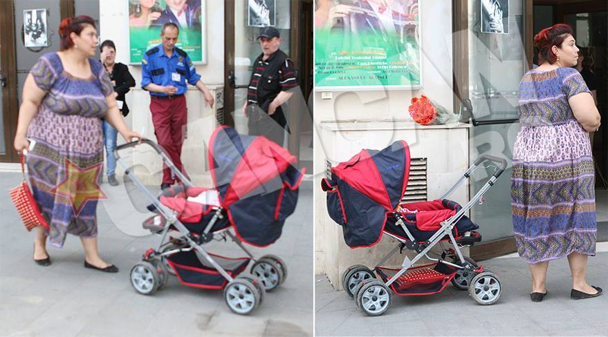 Ioana Tufaru şi-a lăsat bebeluşul afară nesupravegheat, iar ea a intrat în incinta teatrului.