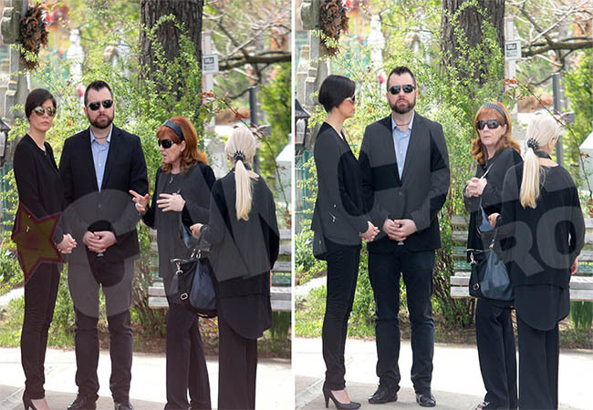 Familia lui Patrichi se pregăteşte de înmormântare