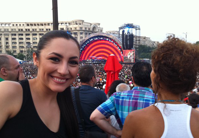 Prima postare pe Facebook a Andrei.