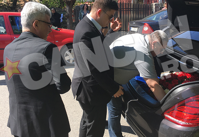 Silviu Prigoană şi Honorius au ajuns la înmormântare.