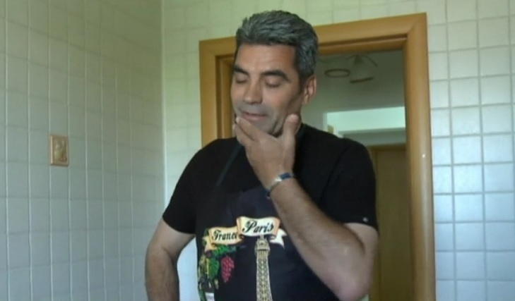 Marcel Toader a pregătit un preparat tradiţional de Paşte