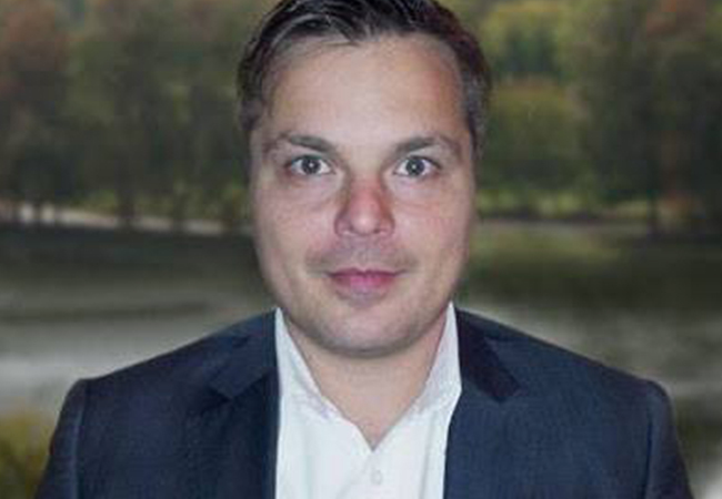 Aşa arată acum ”Domnul Problemă”.