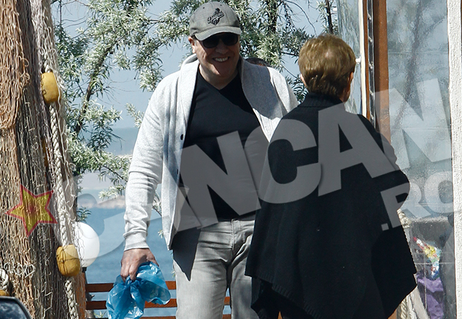 Aşa arată Gabriel Cotabiţă, după ce s-a îngrăşat.