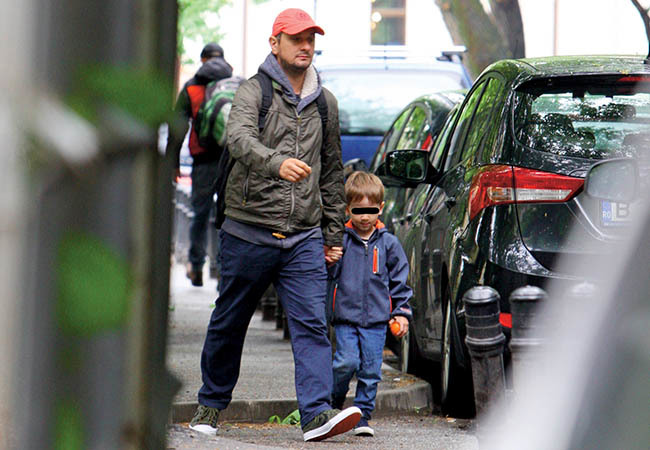 Octavian Strunilă este cuprins de griji.