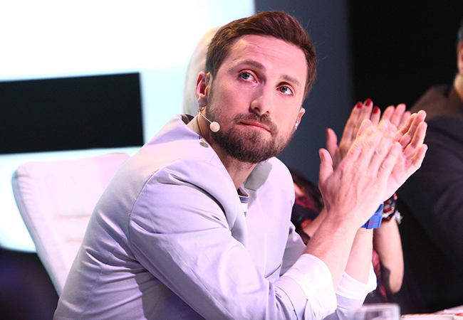 Dani Oţil a izbucnit în plâns la ”Bravo România”.