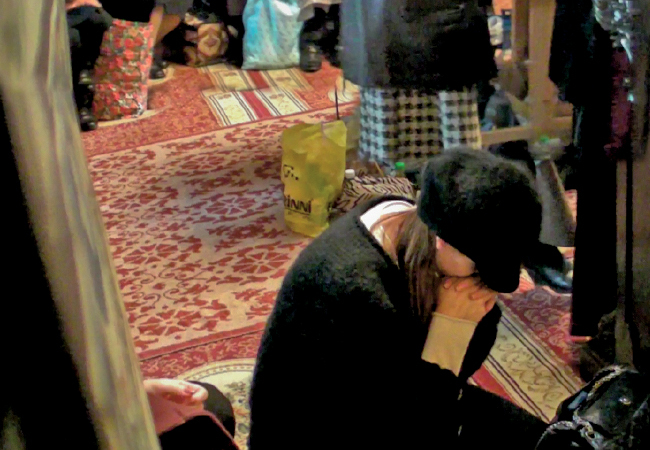 A mers la mânăstirea din Ciorogârla pentru a se ruga la bunul Dumnezeu.