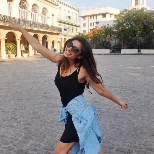 Lili Sandu a postat această fotografie pe Instagram ca o primă reacţie după ce a fost eliminată din competiţia de la Ferma Vedetelor