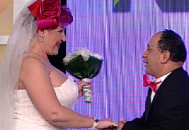 Gigel Frone şi Violeta au probat în urmă cu câteva luni ţinutele pentru nuntă.