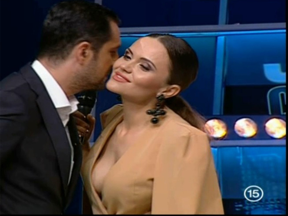 Cristina a venit în direct, în emisiunea soţului său pentru a-i cere acestuia socoteală