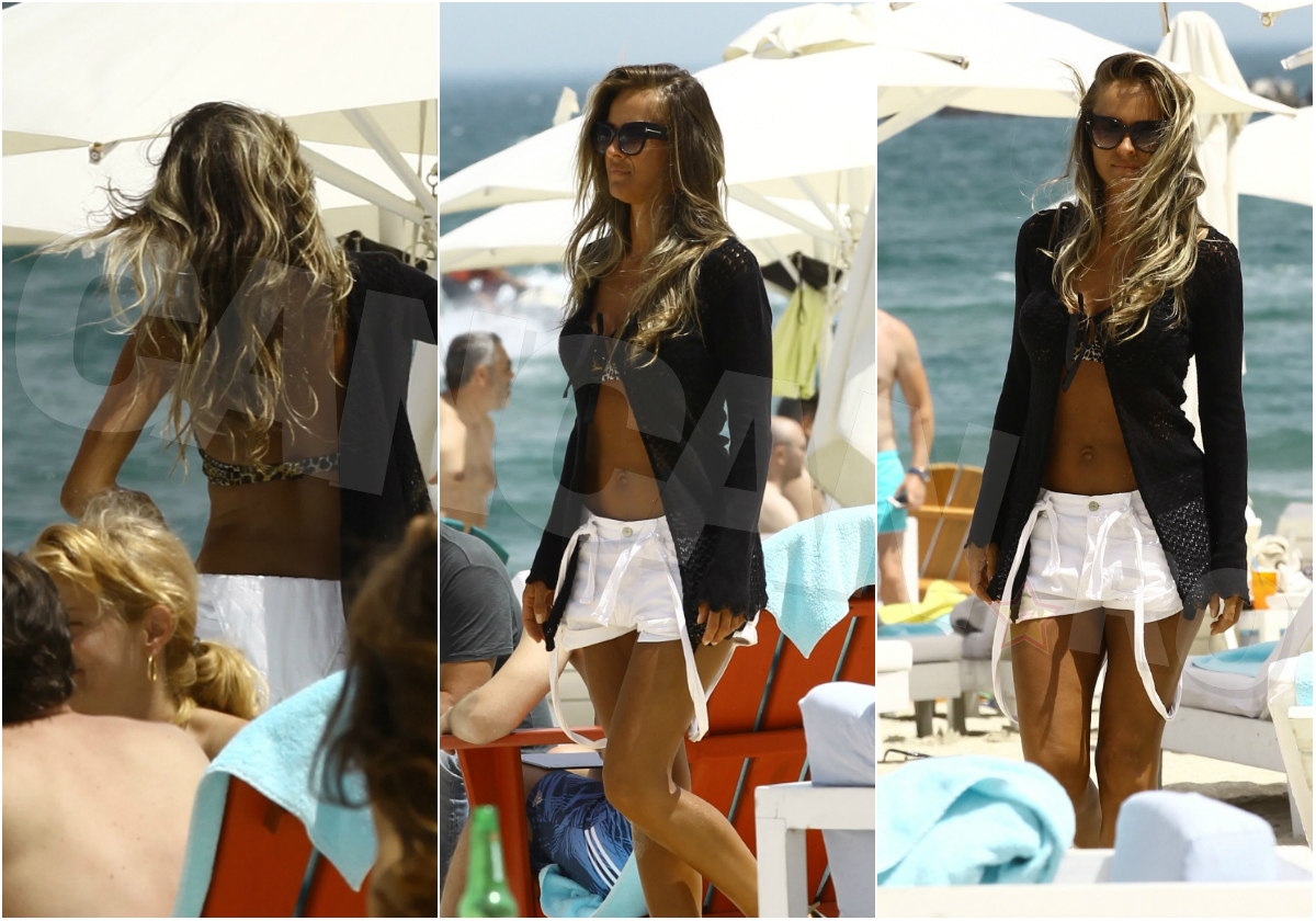 Diana a stat tot timpul îmbrăcată cât a fost pe plajă