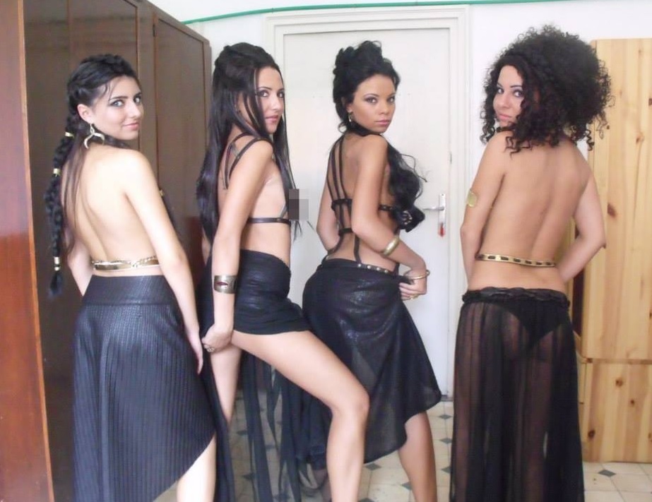 Elena era plinuţă.