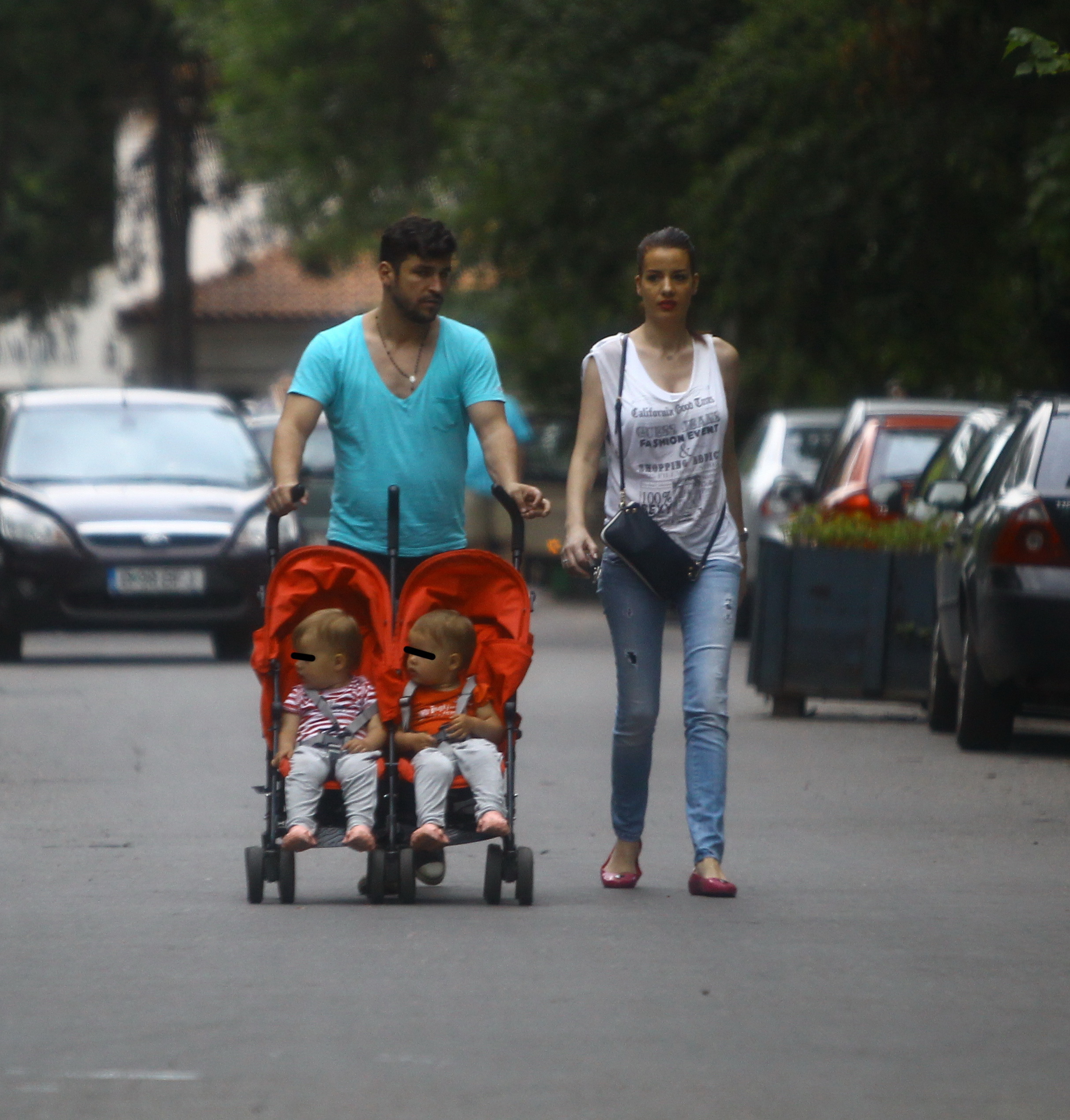 Doru şi Rocsana au divorţat în 2013, după zece ani de iubire. Cei doi au împreună trei fetiţe.