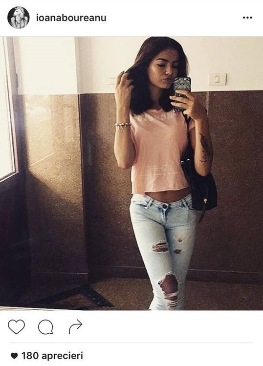 Ioana a postat pe contul ei de pe reţeaua socială această imagine care a fost făcută doar cu puţin timp înainte să fie agresată de către tatăl său