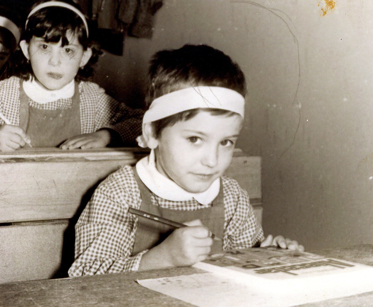 Aşa arăta Andreea Esca în prima zi de şcoală.