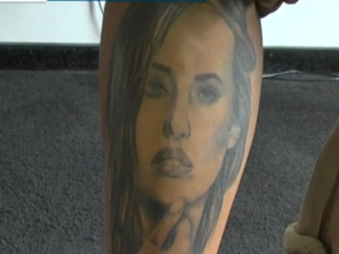 Alex Velea are tatuat chipul Antoniei pe gambă