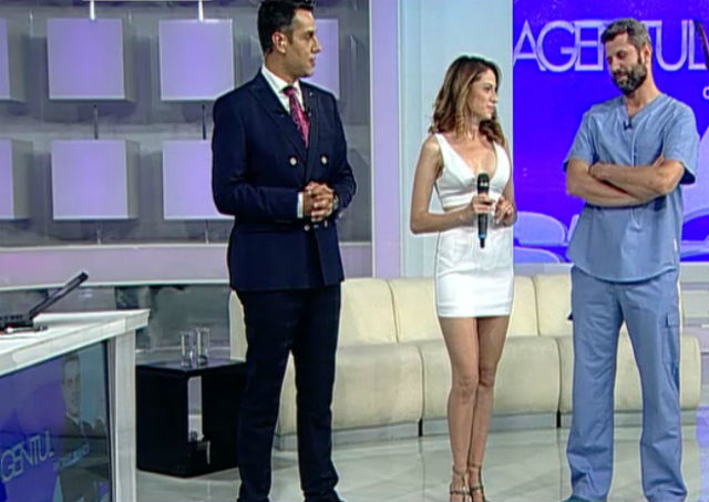 Iulia Stănescu şi-a pus silicoane.