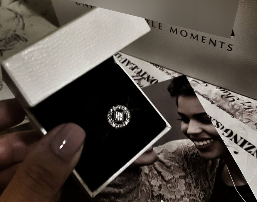 Ana Mocanu a primit un inel de la iubitul ei.