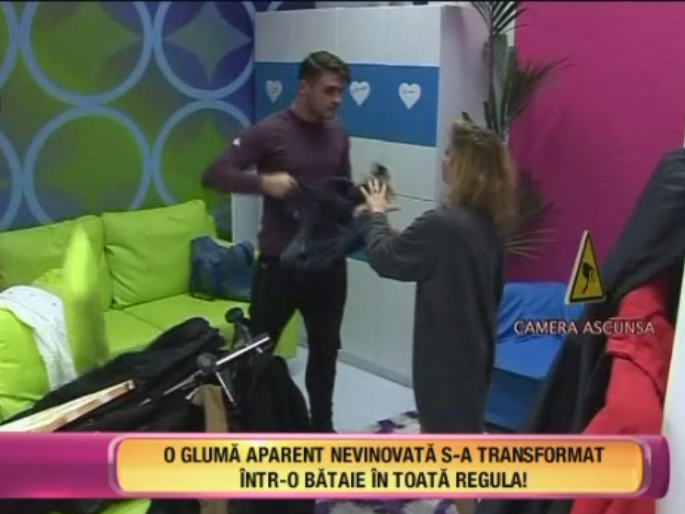 Kandra l-a lovit repetat pe Şerban pentru că a filmat-o dezbrăcată