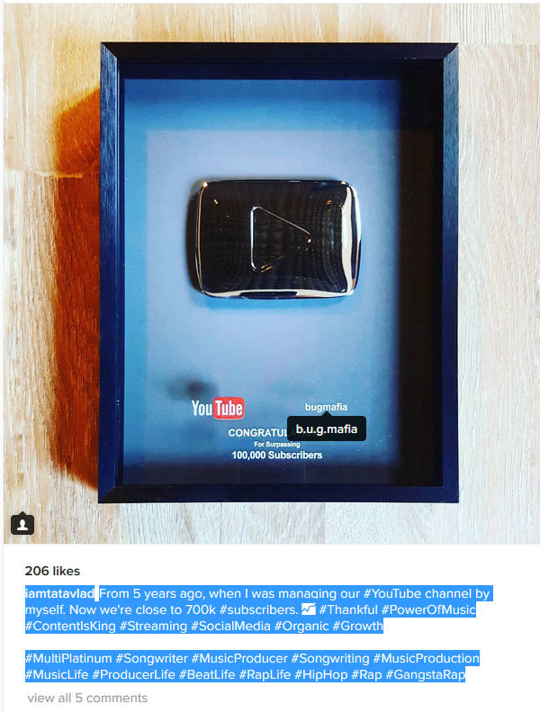 Tataee a primit premiul youtube în urmă cu cinci ani