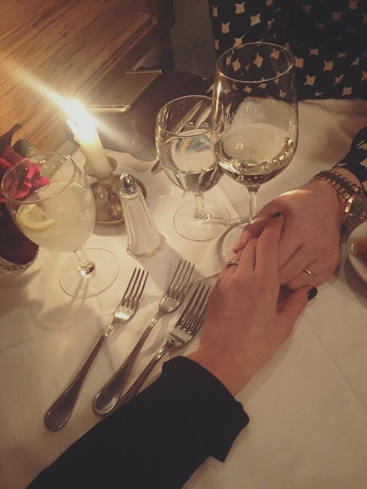 Aceasta este imaginea postată de Anca Serea după un an de căsnicie.