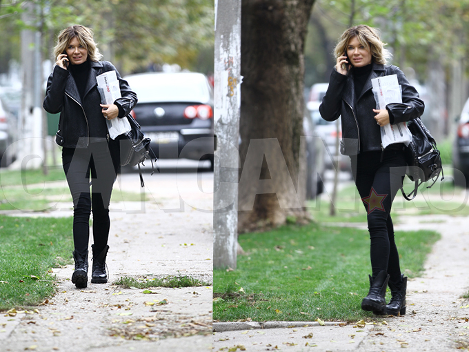 Gina Pistol vorbeşte la telefon cu Alin Cocoş.