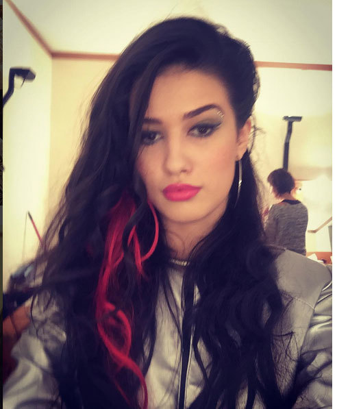 Madalina işi construieşte cariera de actriţă