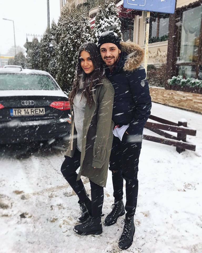 Betty Salam a mers cu iubitul ei la munte.