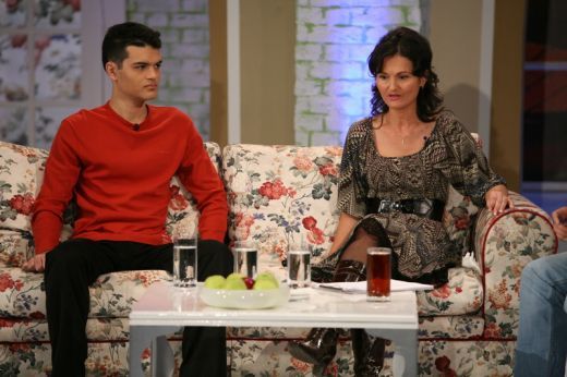 Adina şi Ionuţ au povestit la TV cum a decurs viaţa fără Luchian