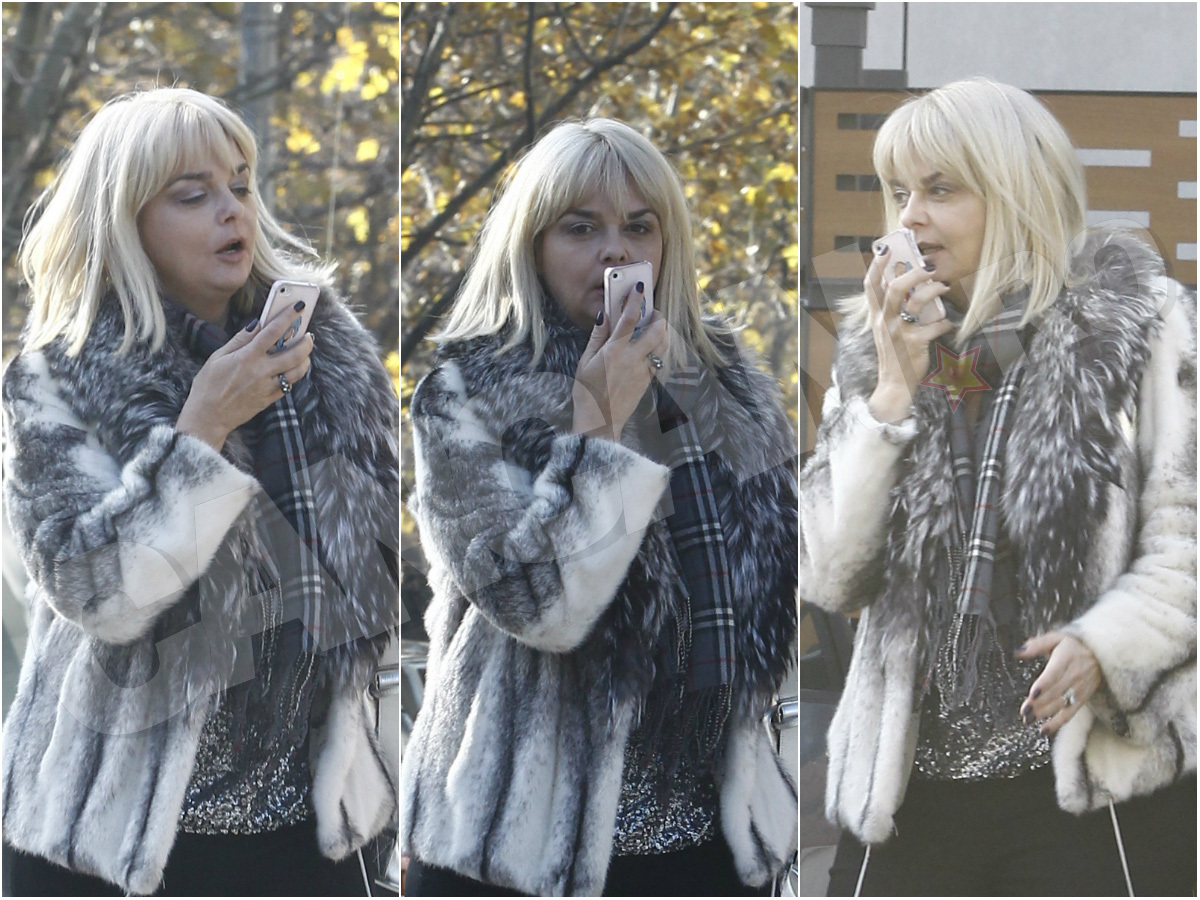 Iuliana Marciuc are propria metodă în care vorbeşte la telefon, atunci când e în public