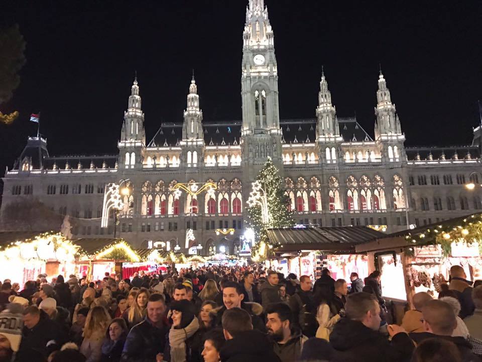 Aceasta este imaginea postată de Andreea Bănică.