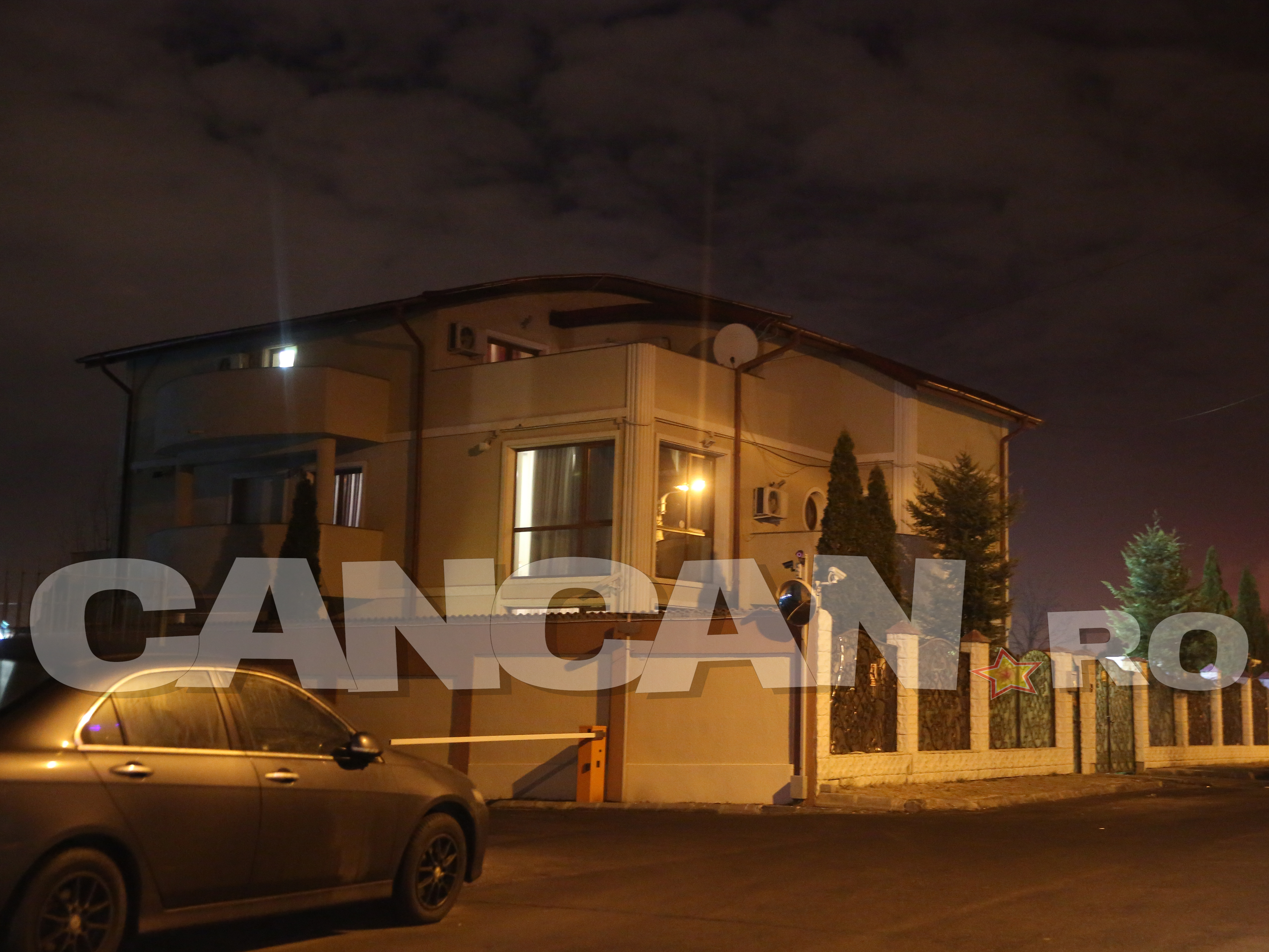 Casa lui Florin Salam