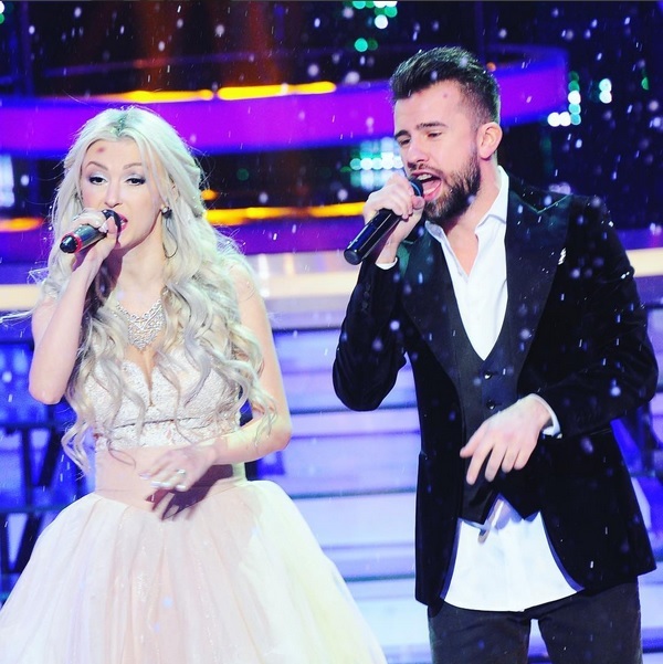 Fanii Andreei s-au îngrijorat când au văzut imaginea.