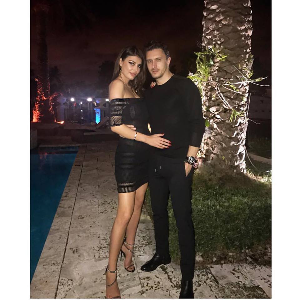 Dragoş Săvulescu şi Angela Martini au petrecut noaptea dintre ani la Miami