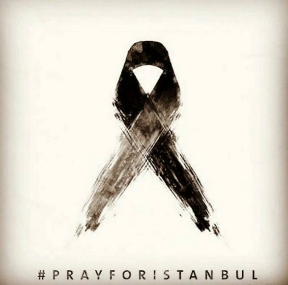 Andreea Marin a publicat această imagine pe Facebook şi Instagram