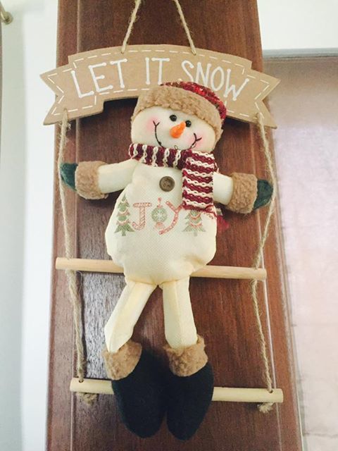 Simona Gherghe îşi doreşte din suflet să vină şi zăpada, pentru a fi un început de an perfect.