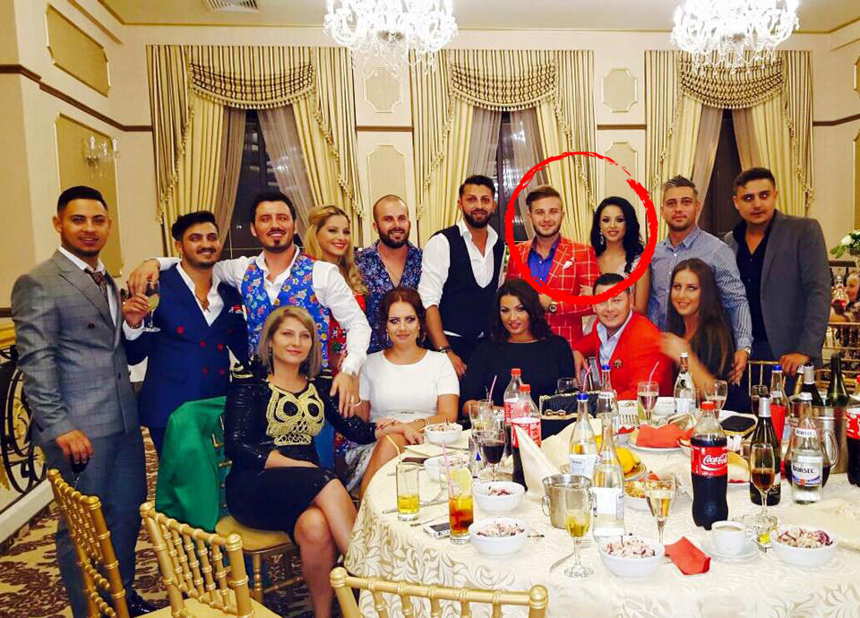 Corina Bogaciu şi sotul ei (de care s-a despărţit după câteva luni) au petrecut de minune în locaţia exclusivistă