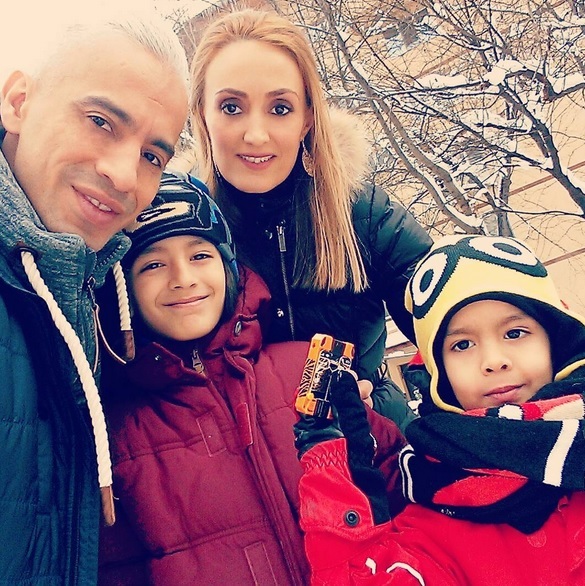 Wilmark s-a pozat alături de familia lui.