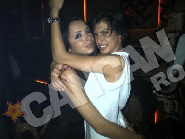 Vineri seara, Madalina a venit la ziua colegei sale de podium, Andra