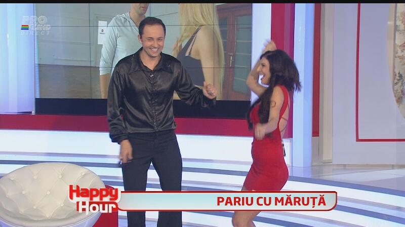 Andreea Tonciu a venit fără chiloţi la