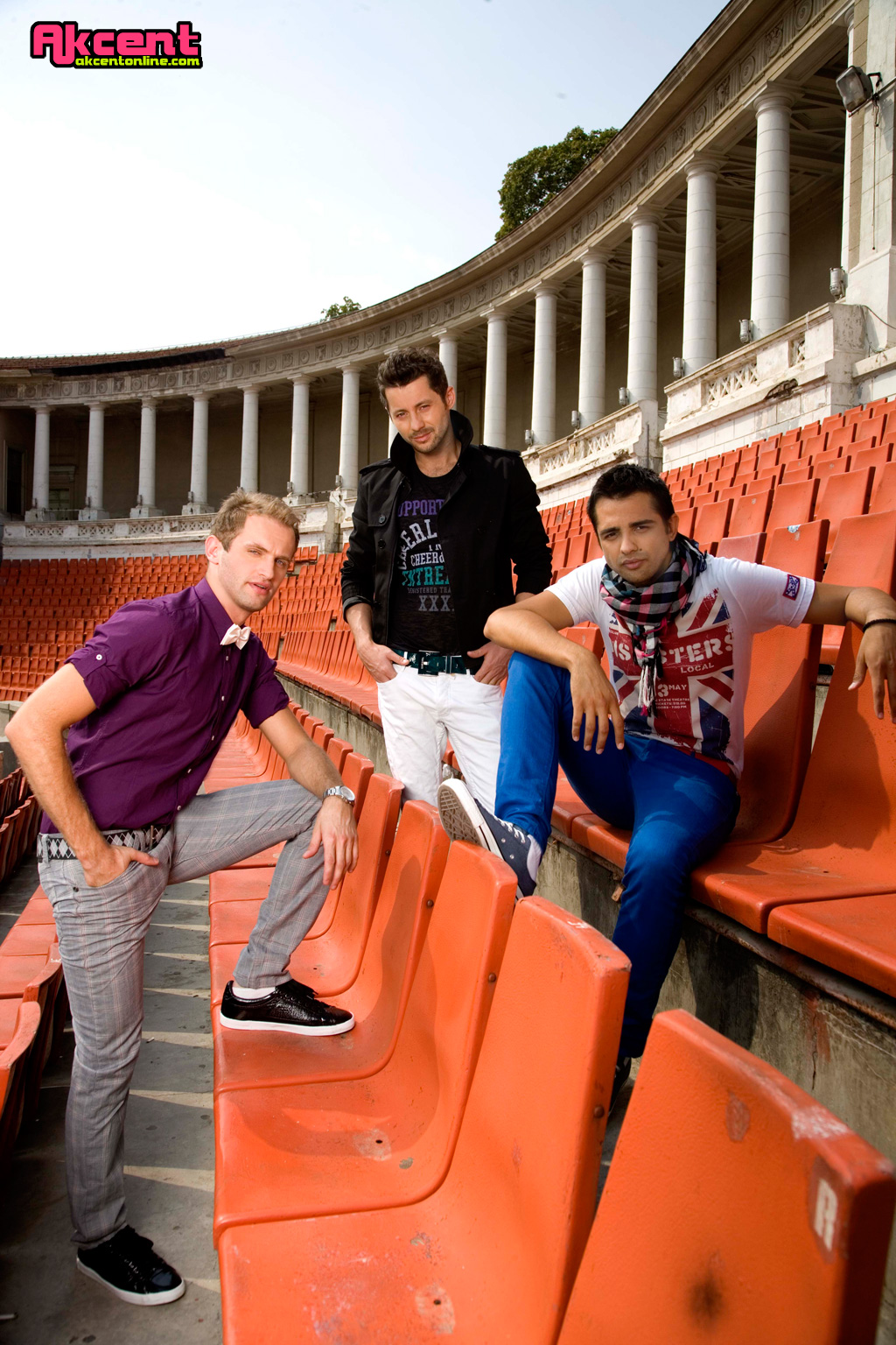 Trupa Akcent mentine preturile de criza si in aceasta campanie electorala