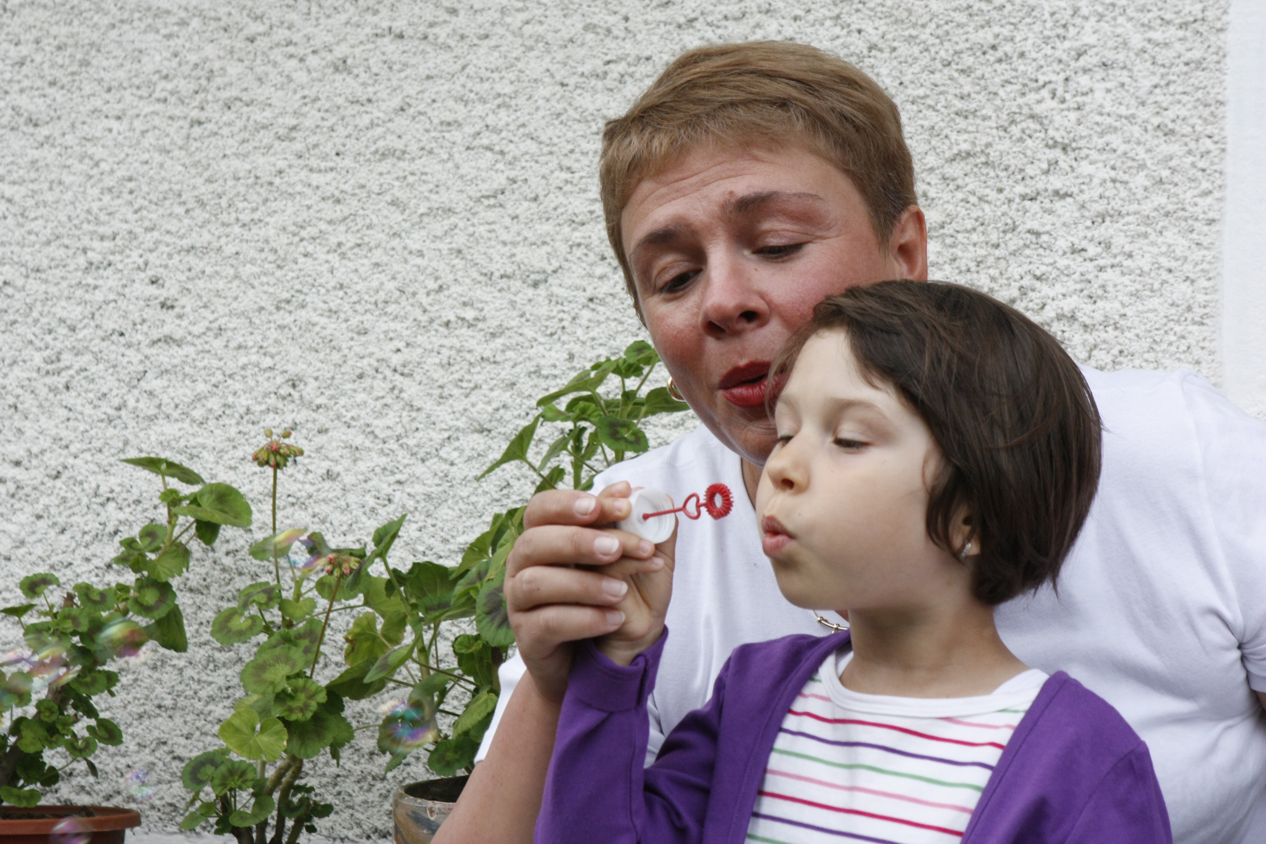 Cele mai curajoase! Ele sunt vedetele noastre care au adoptat un copil! Le admiri sau nu?