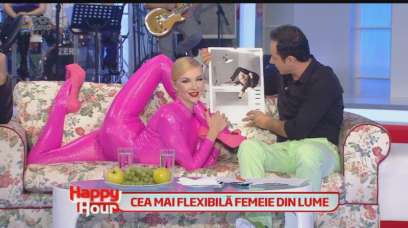 Cea mai flexibilă femeie din lume, show incendiar la TV! Uite-o pe Zlata cât de fierbinte şi sexy poate fi!