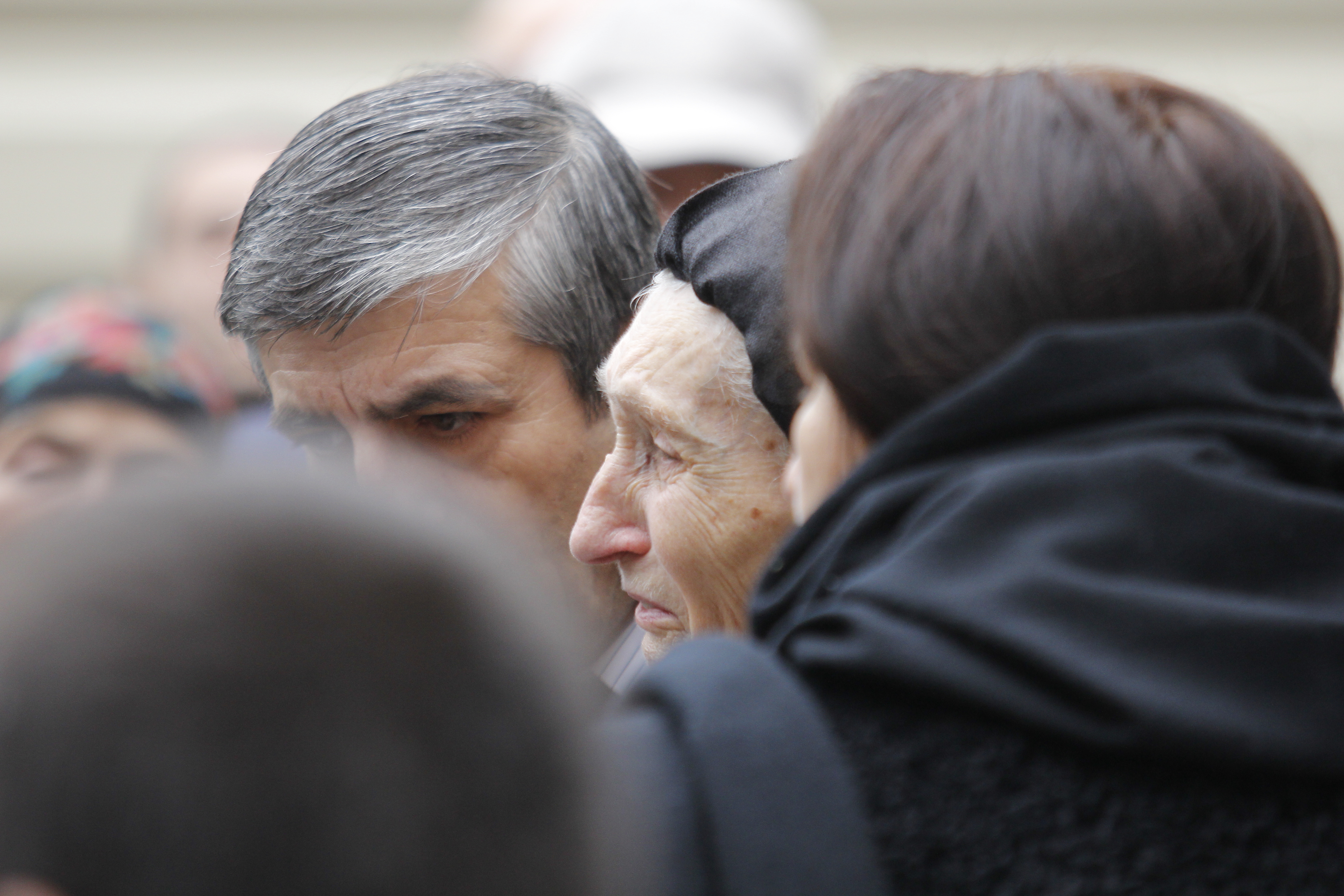 Mama regretatului actor sfasaiata de durere