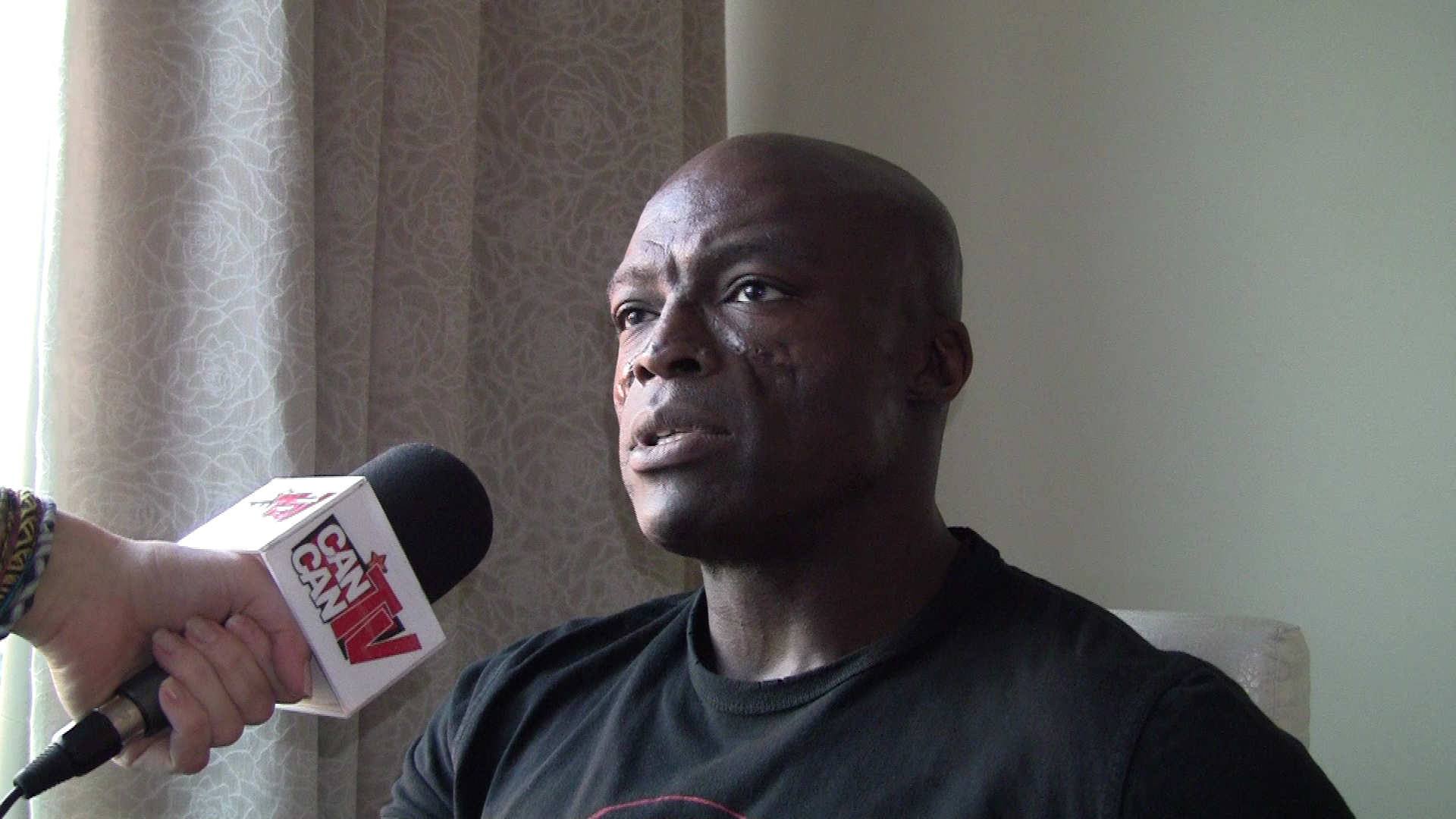 Seal a vorbit in exclusivitate pentru CANCAN.ro despre problemele intampinate cu organizatorii din Romania