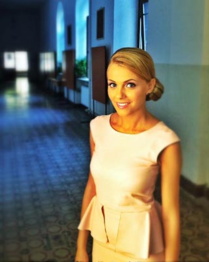 Andreea Ibacka continuă să fie la modă, în ciuda criticilor: