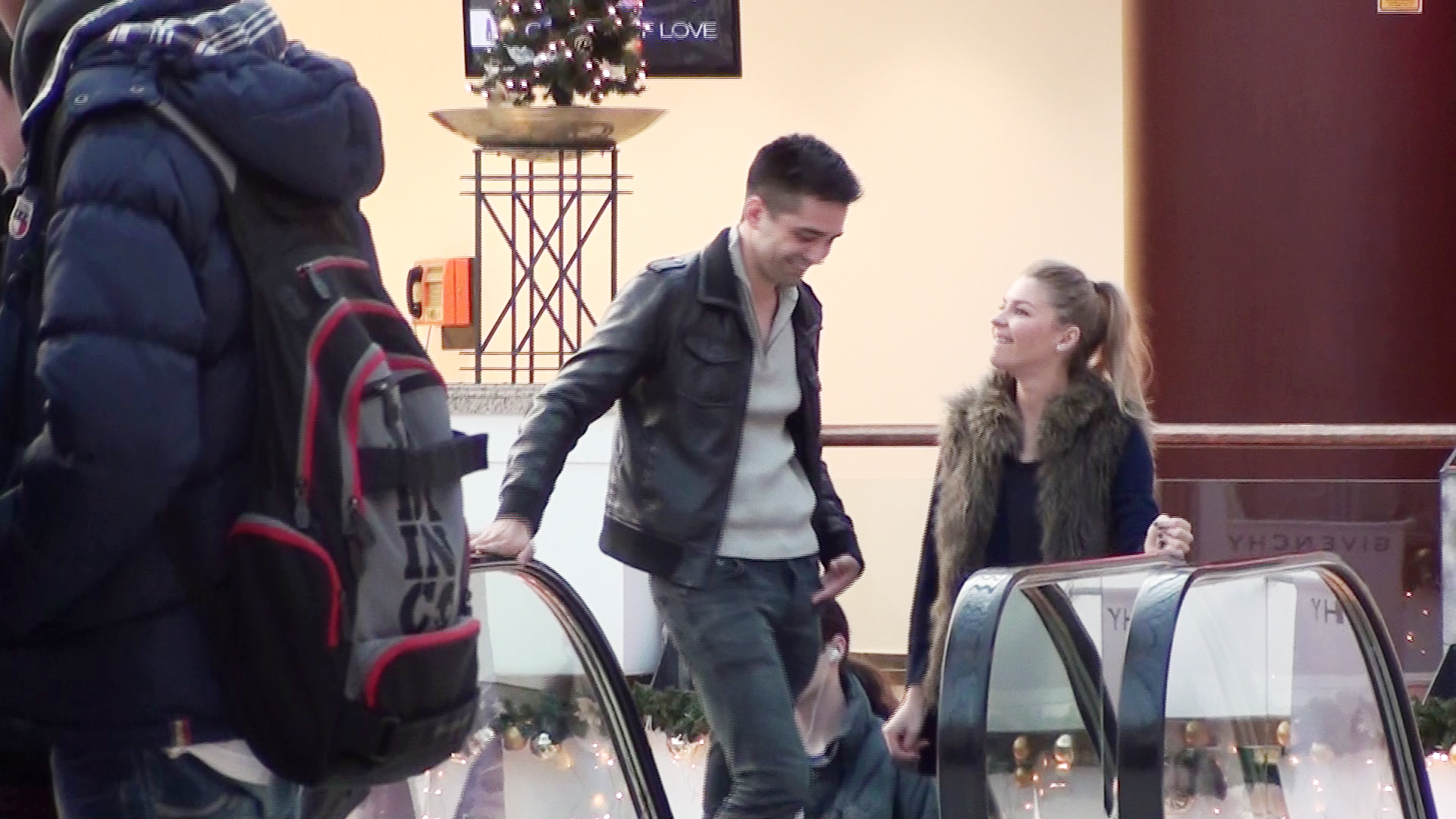 Dupa o masa copioasa, cu multe calorii, Mihai si Laura au plecat cu zambetul pe buze