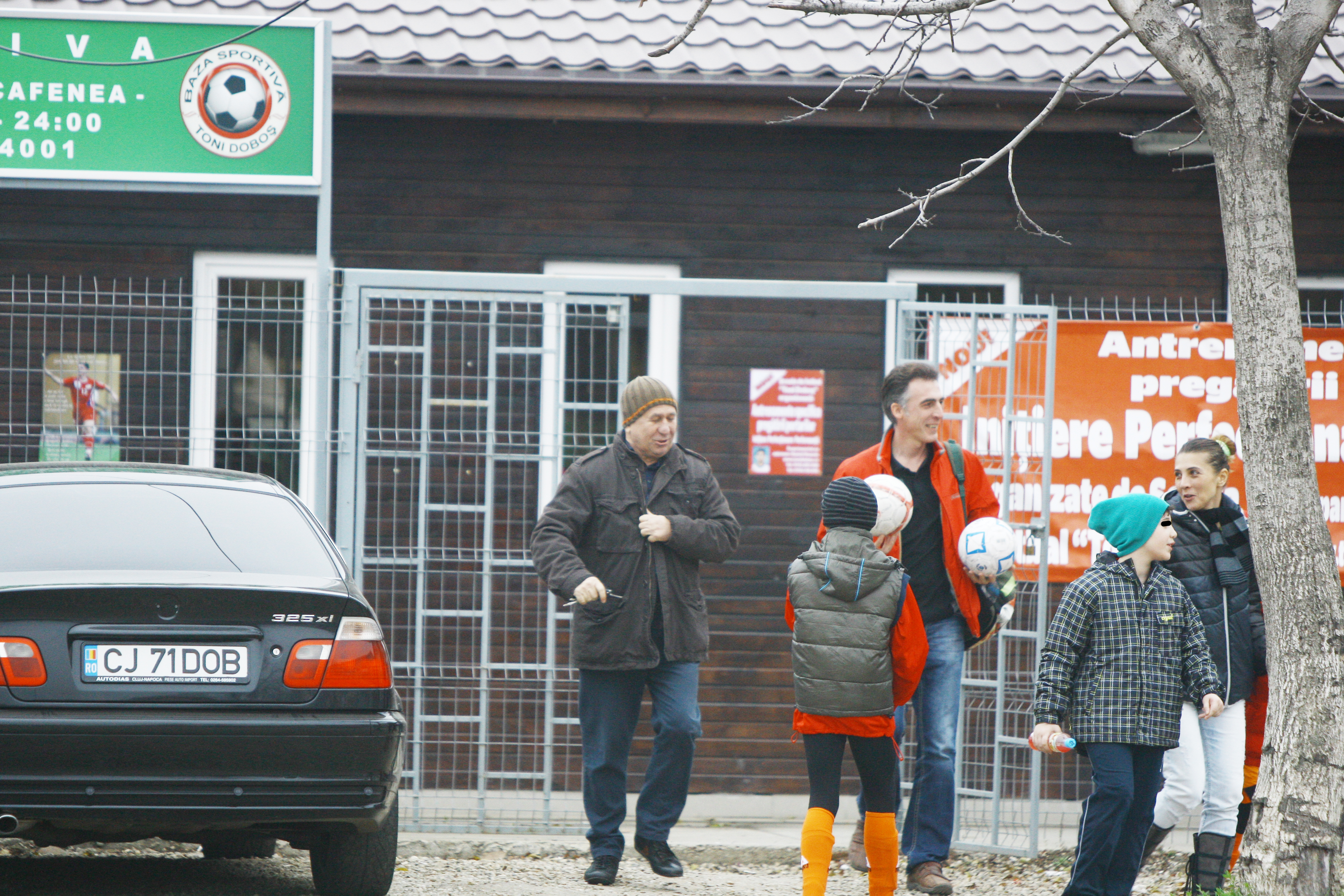Actorul este o prezenta constanta la meciurile de fotbal ale fiului sau Andrei