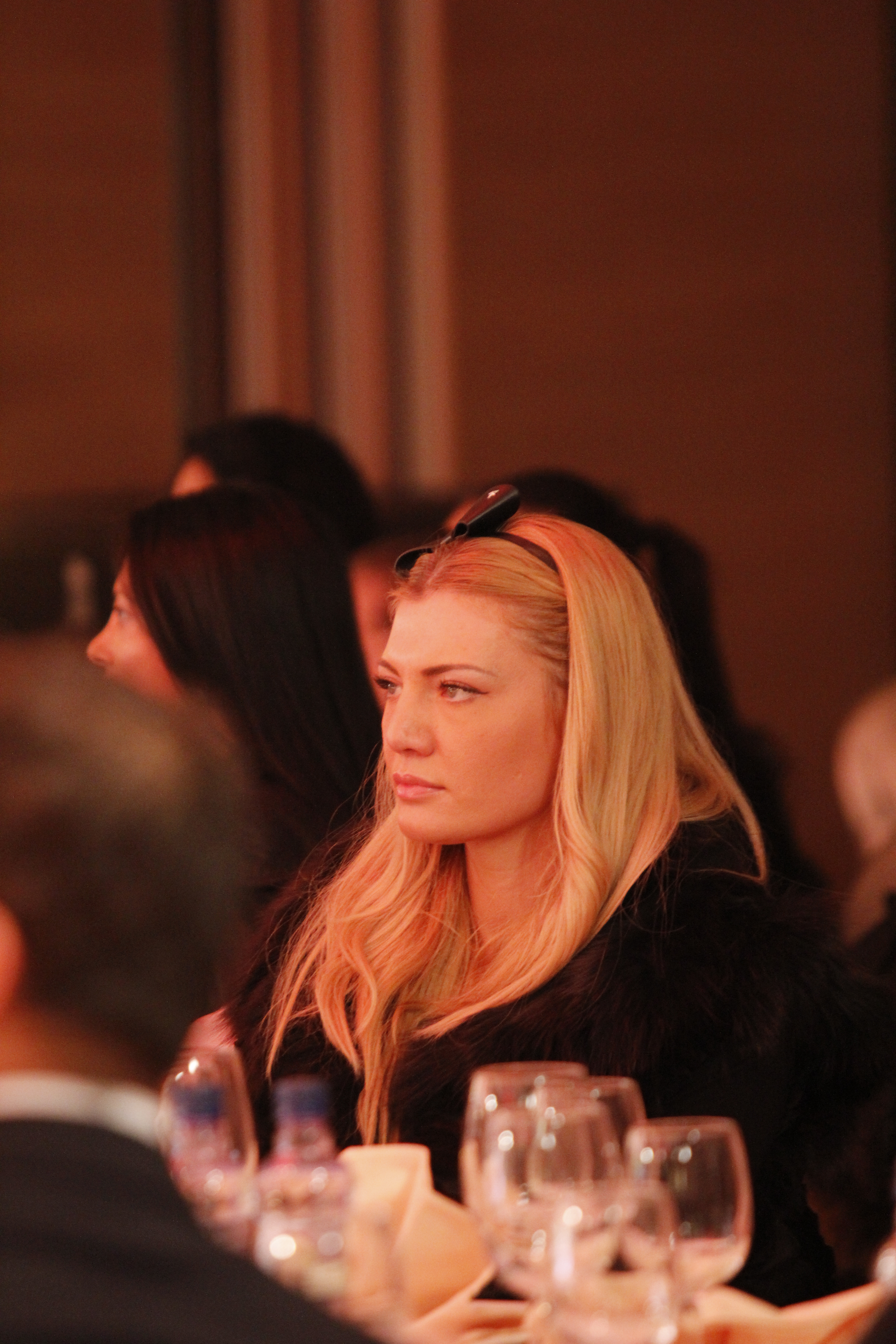 Madalina si Andrei de abia au putut sta impreuna, cateva minute